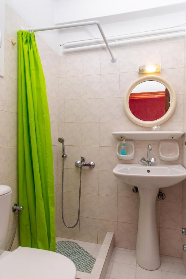 Apartment Studios Marina *
