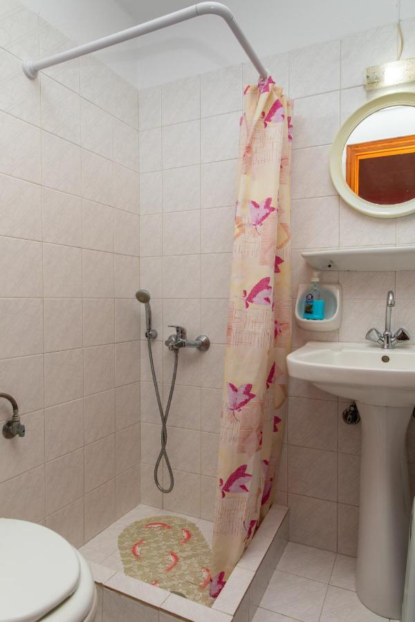 Apartment Studios Marina