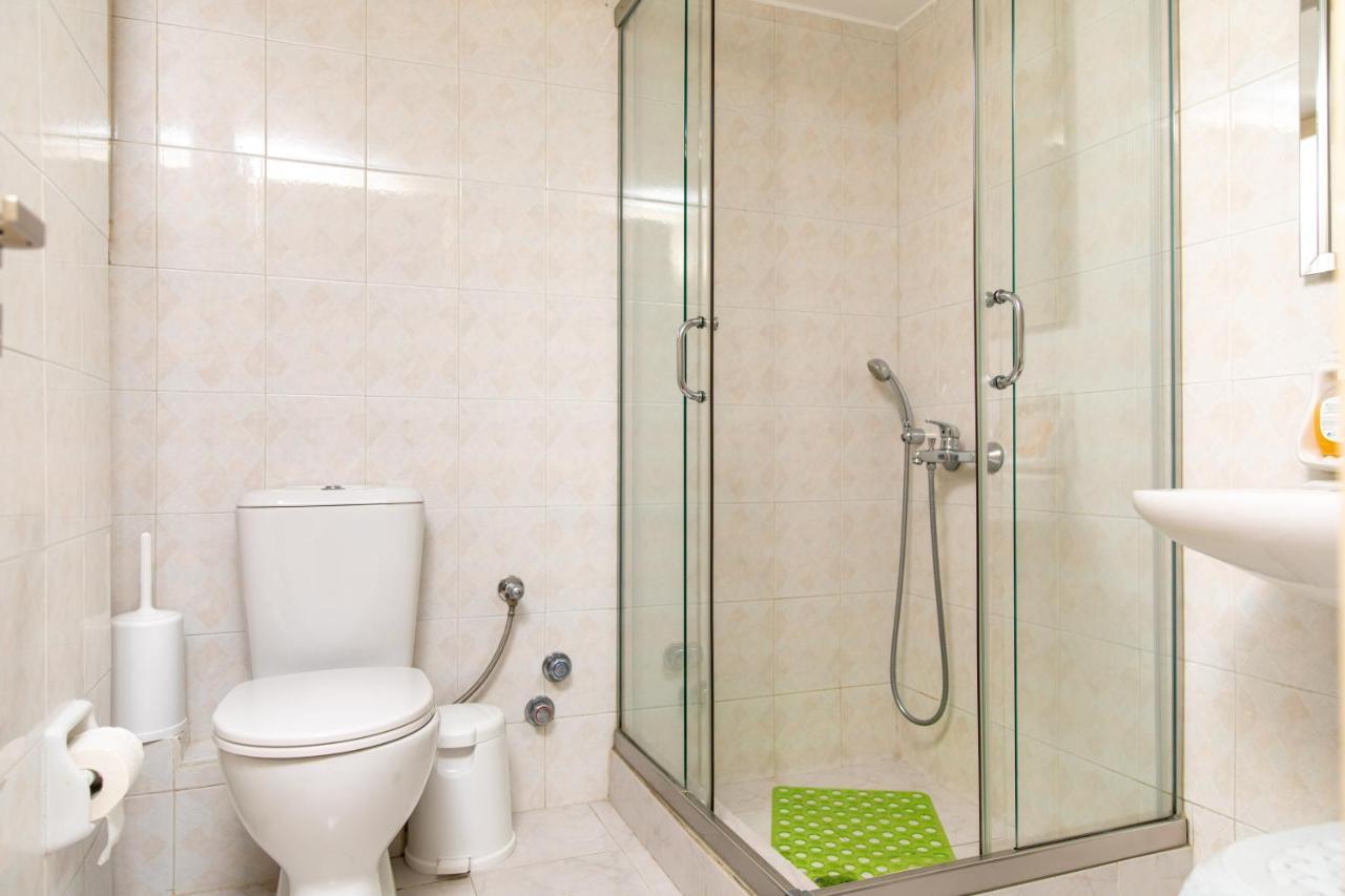 Apartment Studios Marina