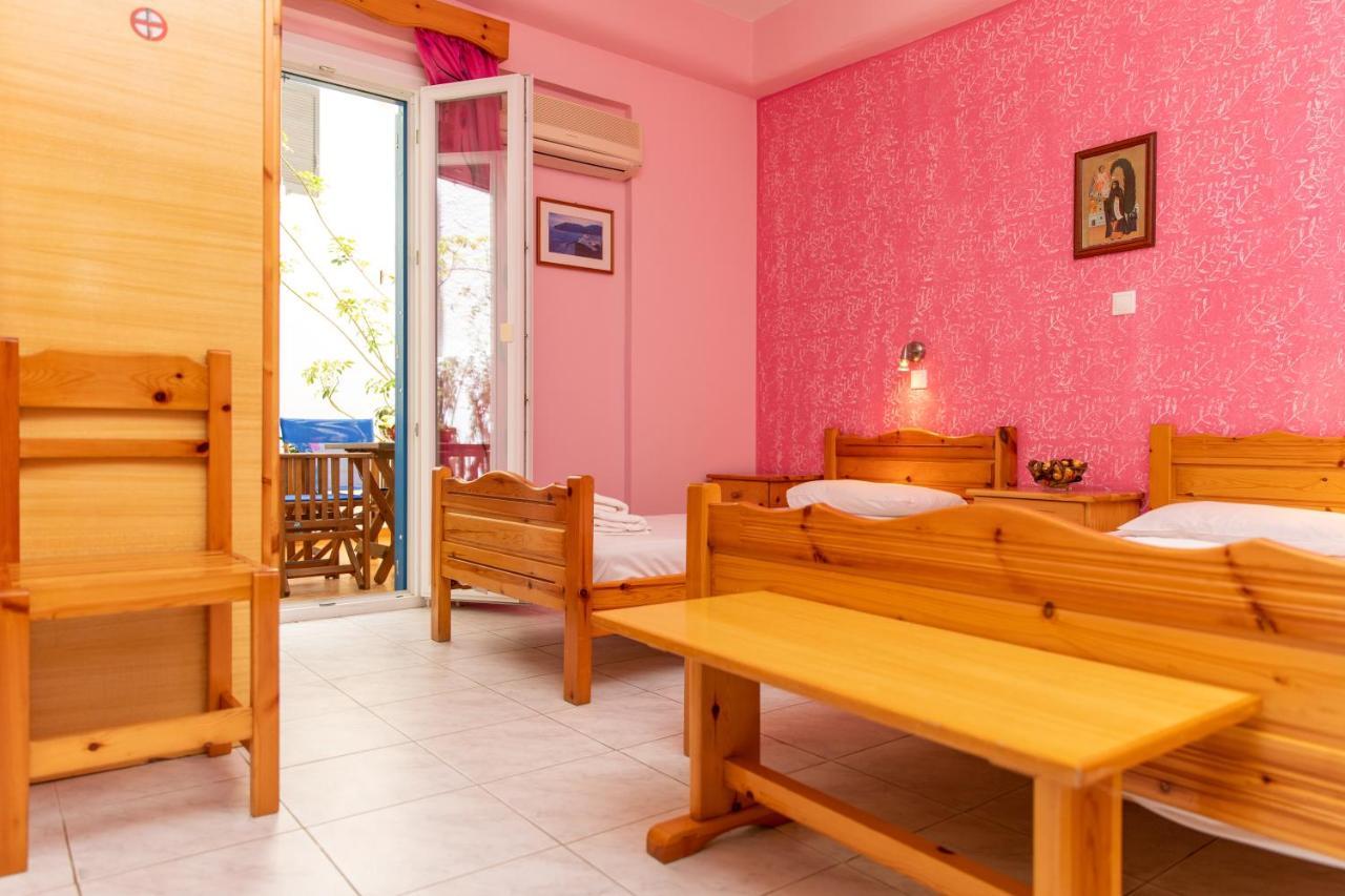 Apartment Studios Marina